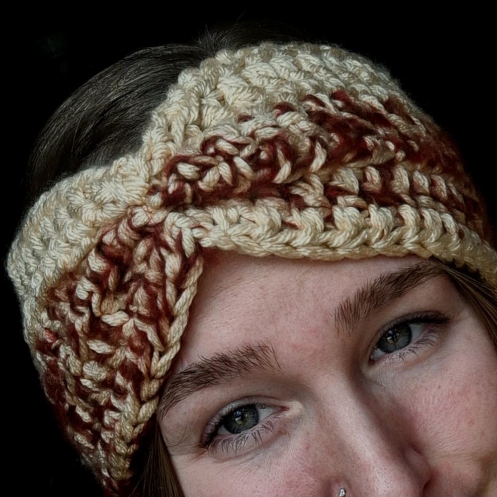 Handmade Crochet Bow Headband - Tan/Red